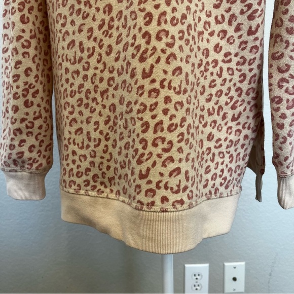 Pink Rose Animal Print in Pink and Ivory Longer Style Sweatshirt size XS - Picture 13 of 14